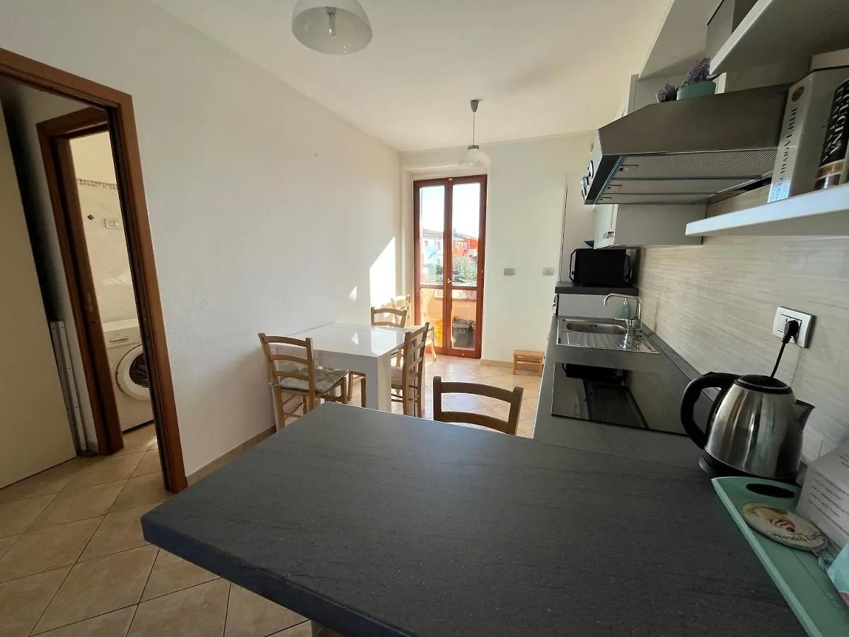 Charlotte Apartment - For family&groups Porto Torres