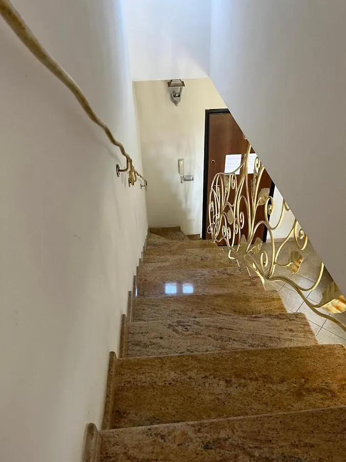 Charlotte Apartment - For family&groups Porto Torres