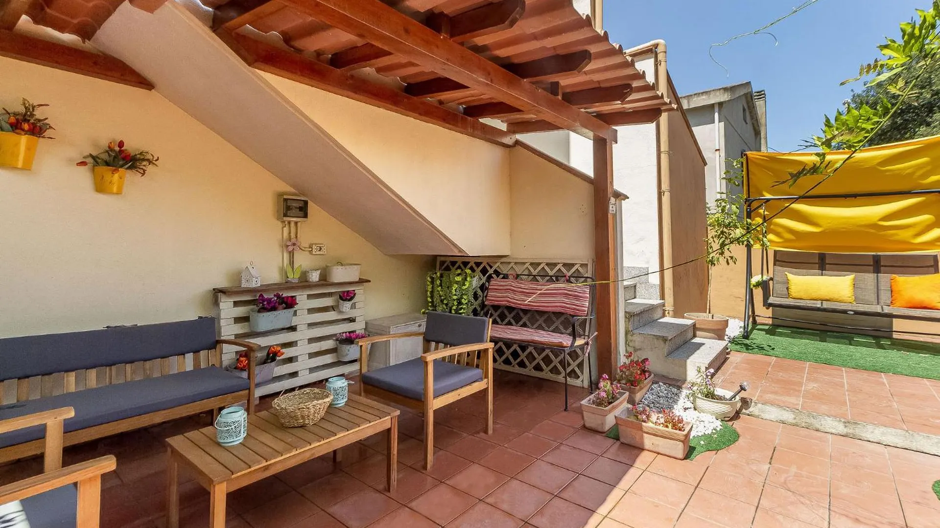 Charlotte Apartment - For family&groups Porto Torres 0*,  Italie